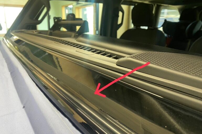 4DD582B1-105E-46A1-B0DD-FEDB12E69148