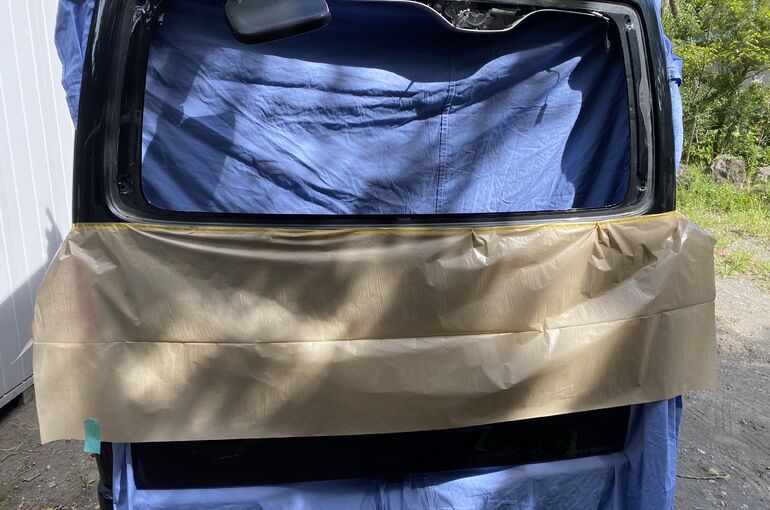 E9C9A492-7F80-4000-8169-013217D0E9E5