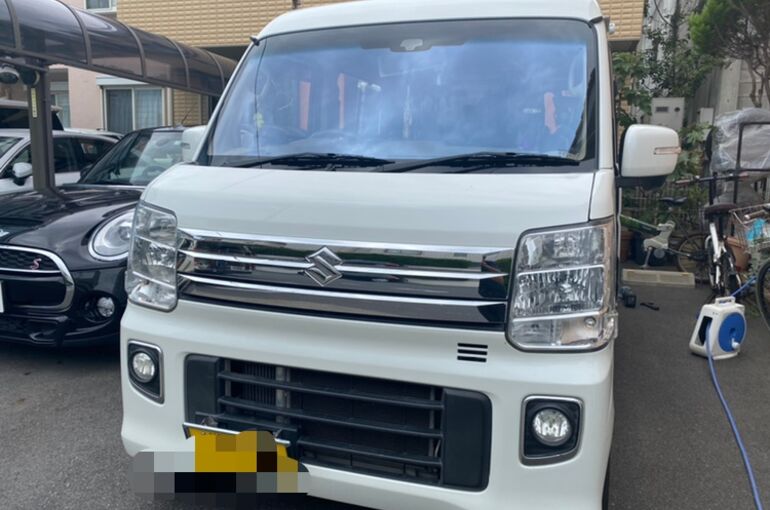 ABD1A5C6-9A14-407E-80FA-FEAA8B670E86