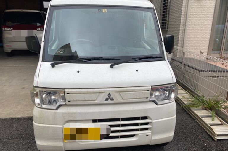 AC8650BF-E760-4213-A6E4-31356778FE66