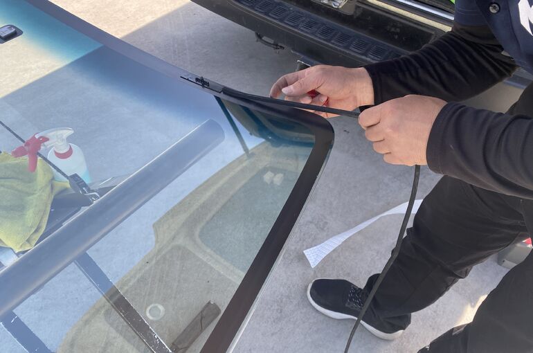 B9A8E64A-47FC-42E3-BB9D-83896C197FF6